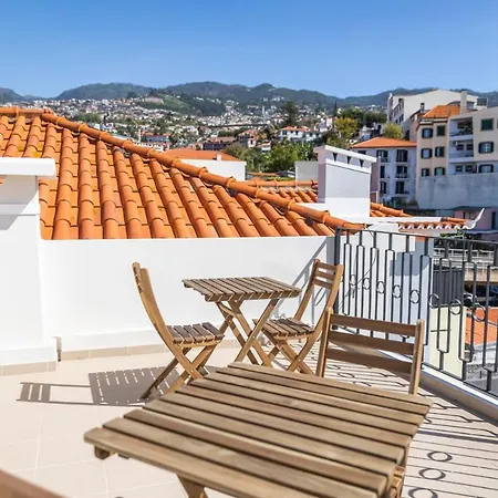 Progresso 2º Esq * フンシャル