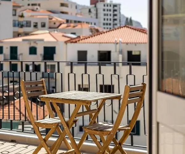 Progresso 2º Esq 公寓 *