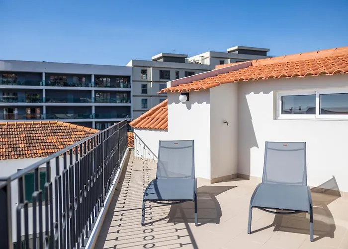 Progresso 2º Esq 公寓 丰沙尔